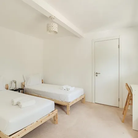 Hopstays - - Quinta De Zanao Guest house